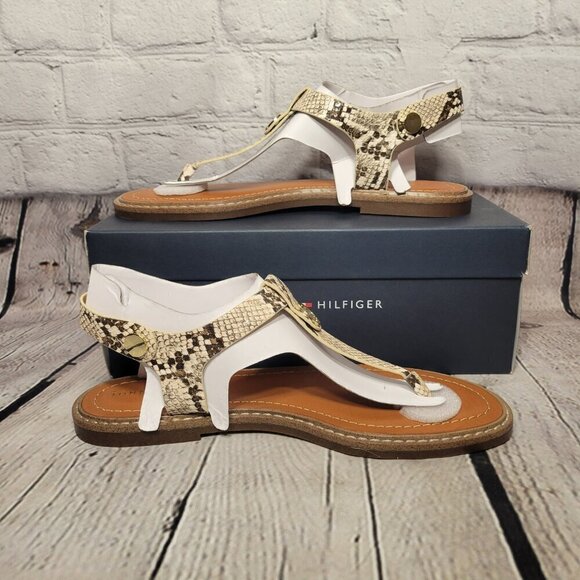 Tommy Hilfiger Women's Bennia Thong Flat Sandals - Picture 6 of 8